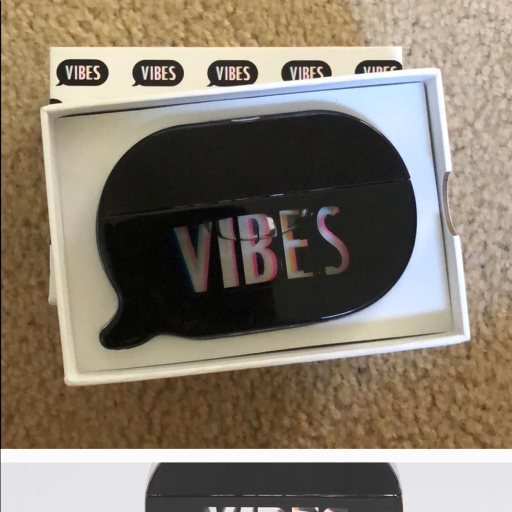 KKW fragrance Vibes